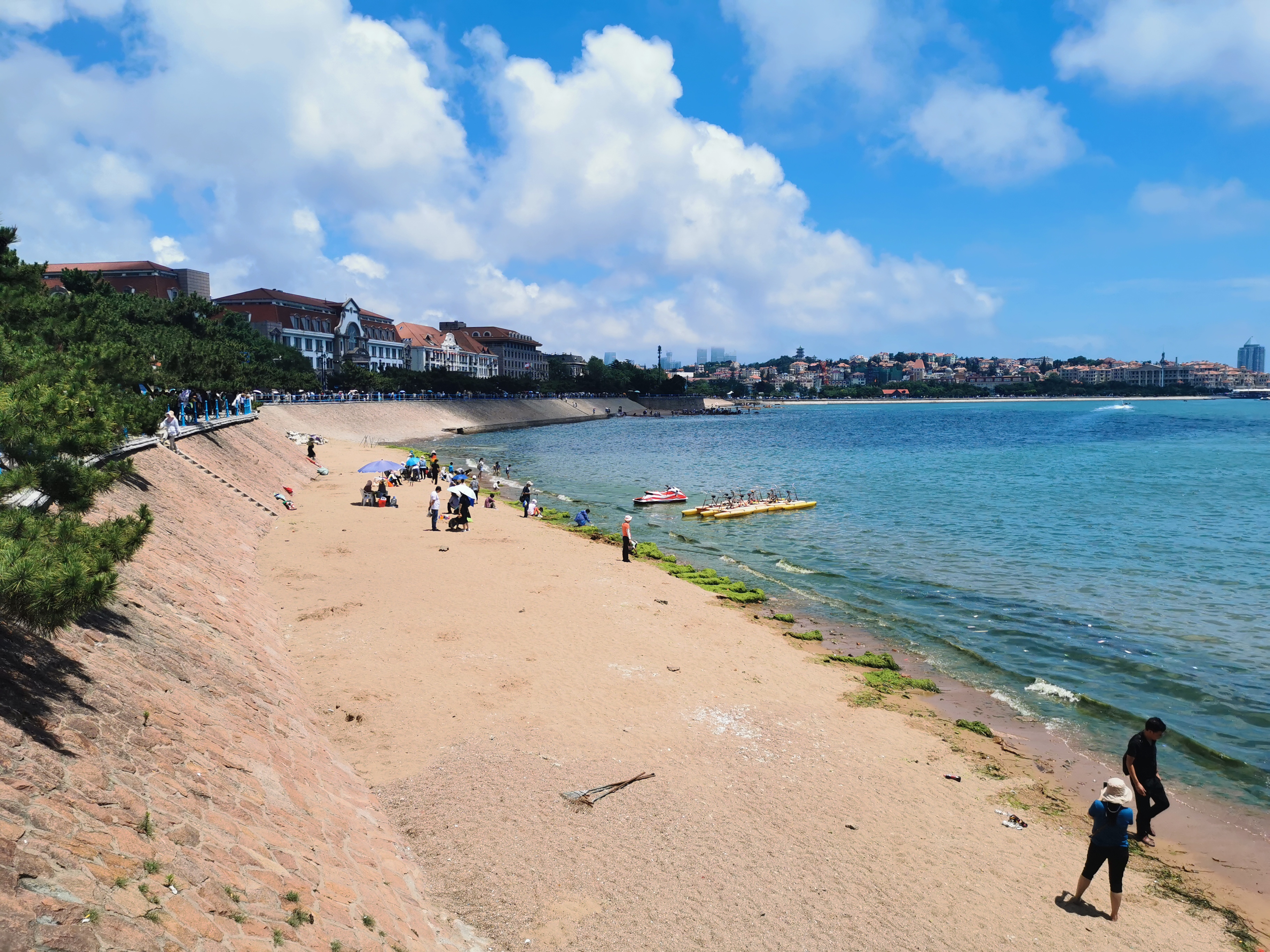 Zhanqiao Pier and the shoreline of Qingdao Bay